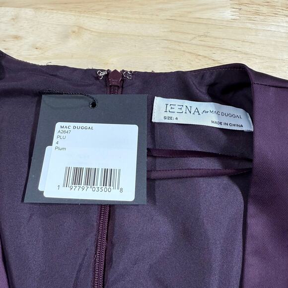 Mac Duggal NWT Plum Front Twist Puff Sleeve Deep V Jumpsuit Satin Size 4 Pockets - Picture 6 of 10